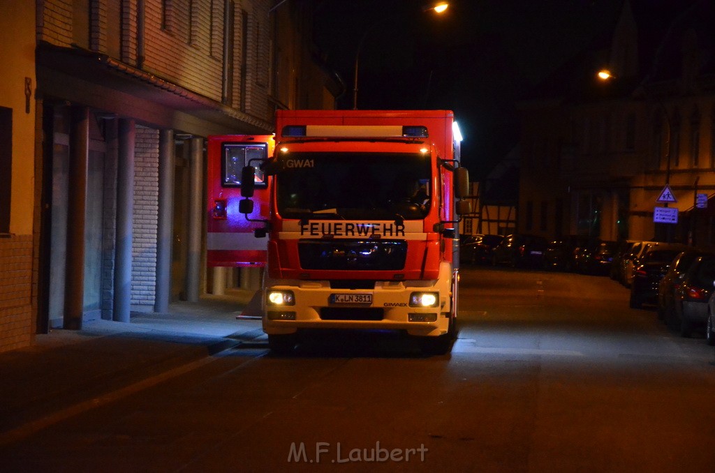 Feuer 2 Y Koeln Duennwald Berlinerstr P201.JPG - Miklos Laubert